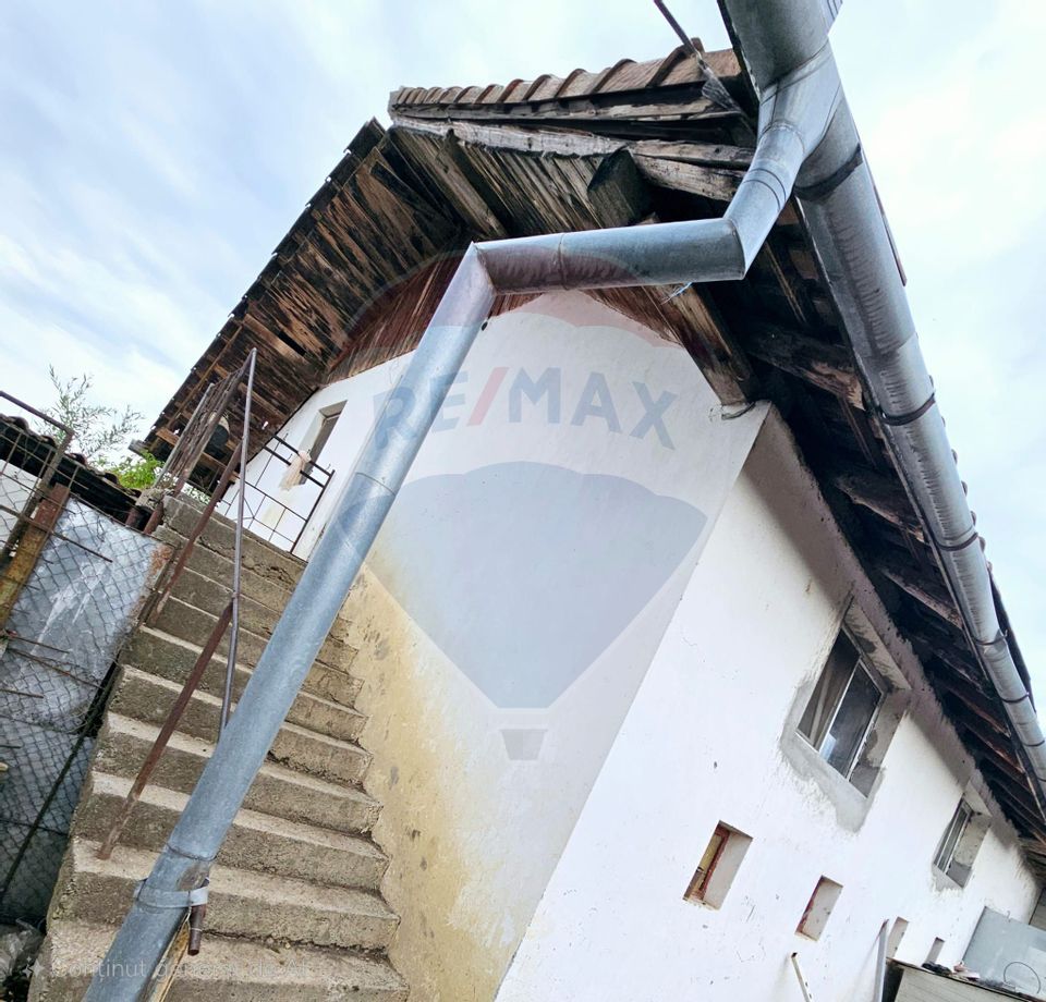 Casă / Vilă cu 5 camere de vânzare