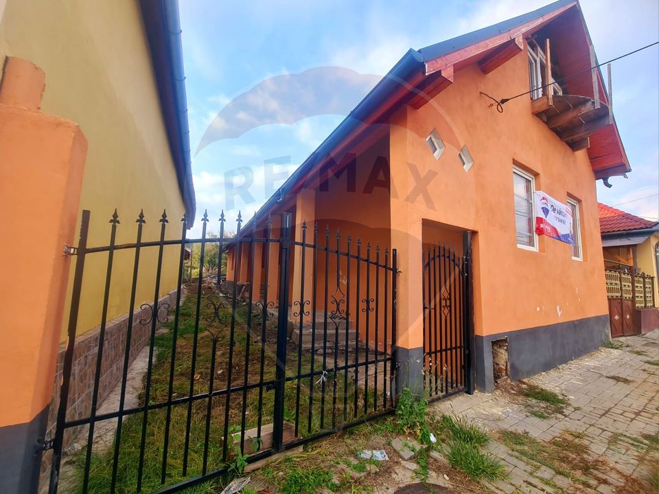 Casă de vânzare în Dumbrăveni, str. Horea