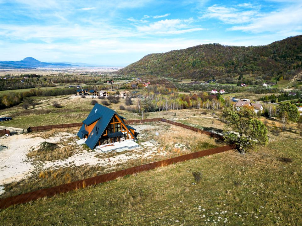 Vilă superba A-Frame cu vedere panoramică catre Varful Omu si Bucegi