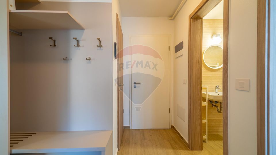 Apartament cu 2 camere de închiriat, zona Coresi, Tractorul