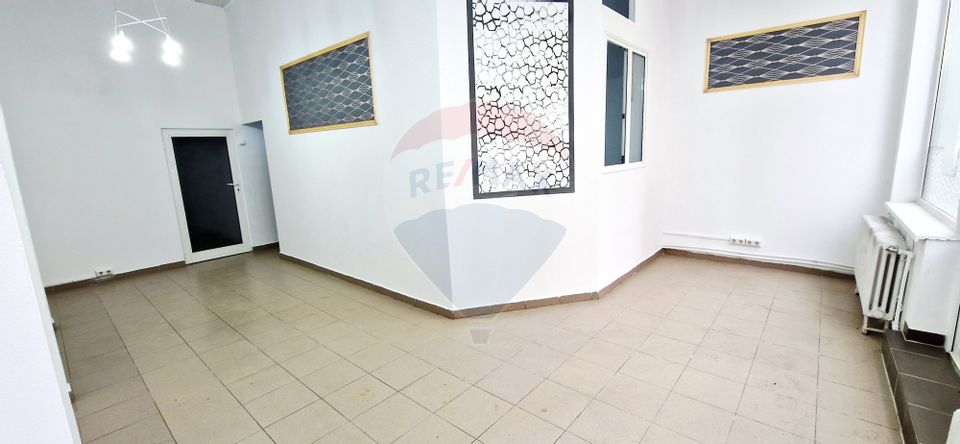 73sq.m Commercial Space for rent, UTA area