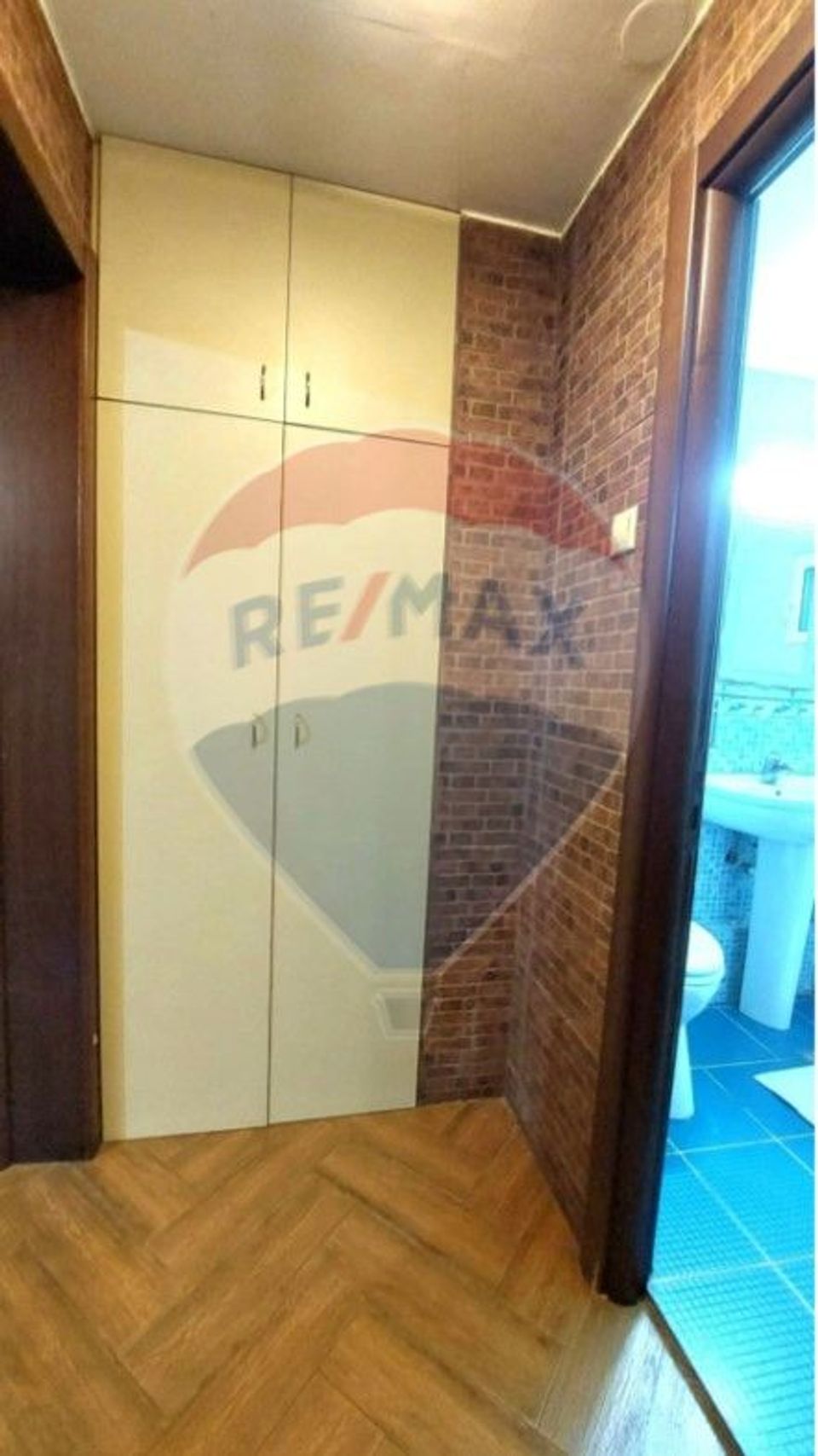 3 room Apartment for rent, Mosilor area