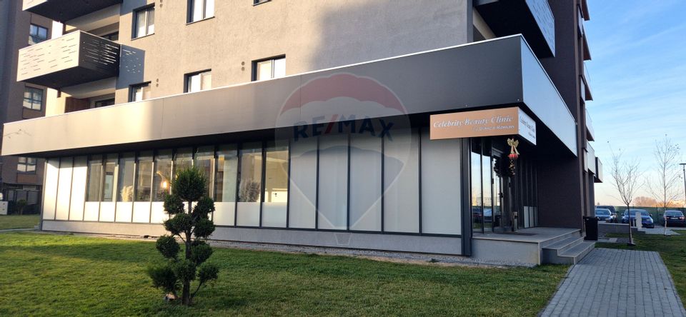 18sq.m Commercial Space for rent, Avantgarden area