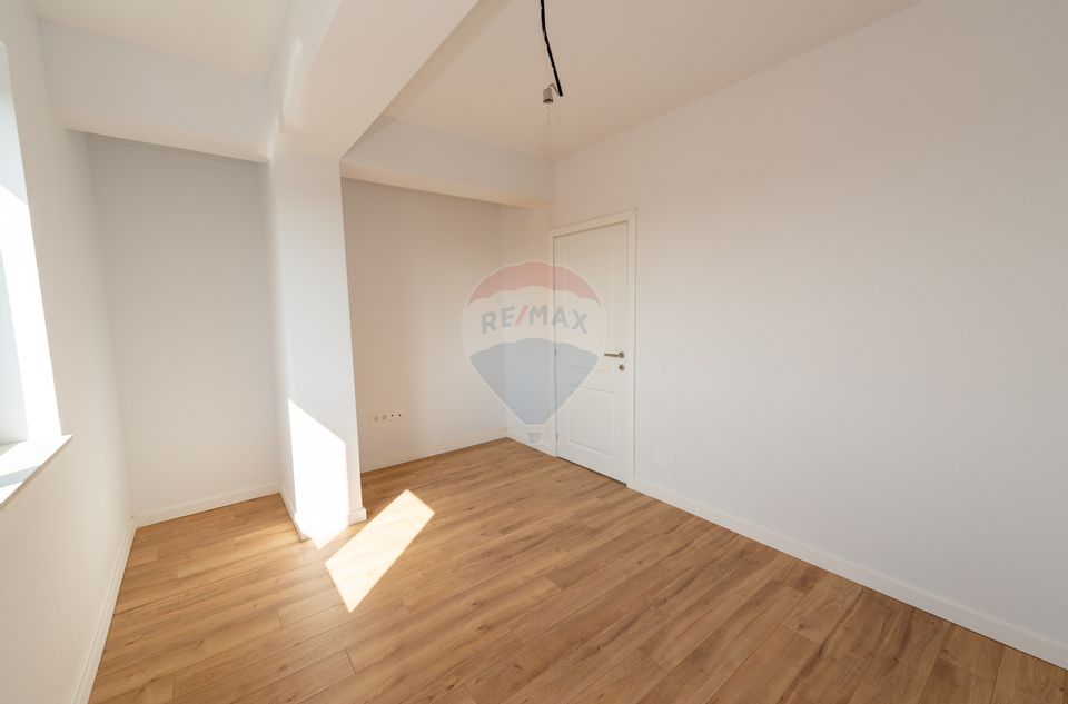 Apartament 2 camere de vanzare, 47 mp, Aparatorii Patriei, parcare