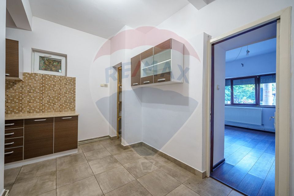 REZERVAT! Apartament cu 3 camere boxa si garaj - Matei Voievod