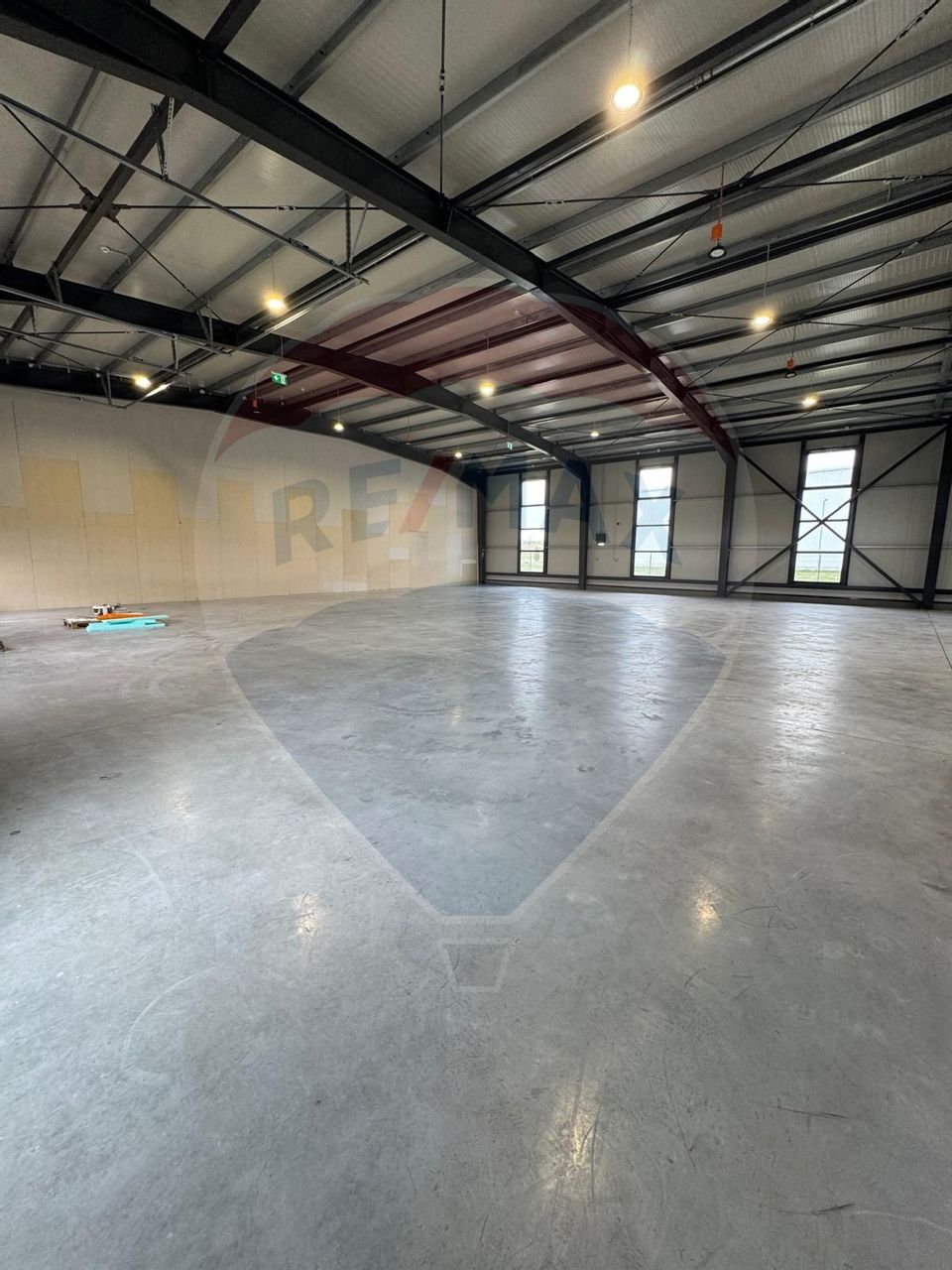 1,005sq.m Industrial Space for rent, Exterior Nord area