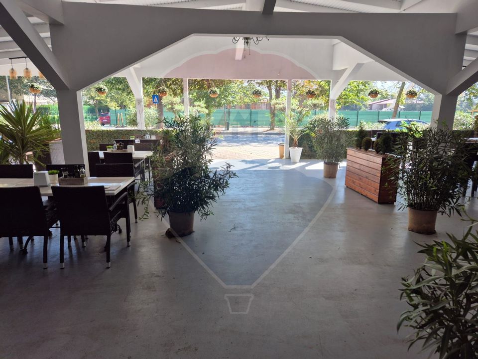 Spațiu comercial restaurant cu terasă de vânzare în  Olimp Constanța