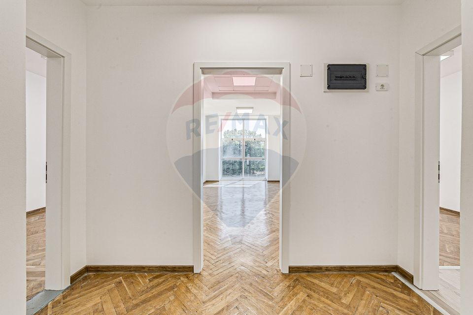335sq.m Office Space for rent, Aurel Vlaicu area