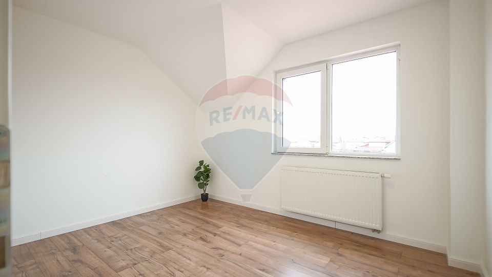 COMISION 0|VILA  STUPINI – 1.400 MP TEREN, 295 MP UTILI