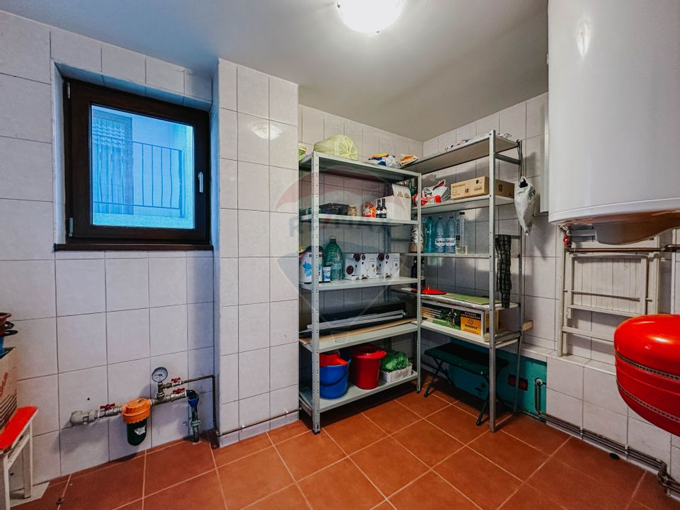 7 room House / Villa for sale
