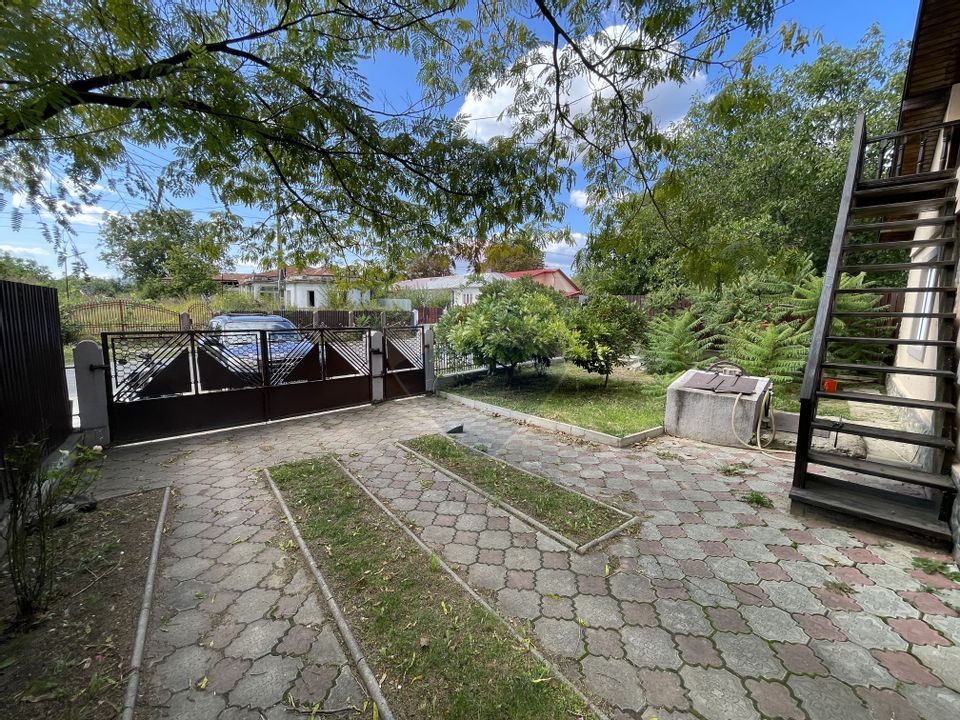 6 room House / Villa for sale