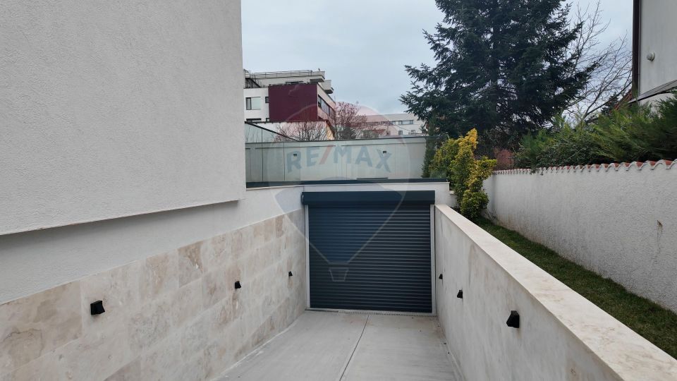 Clădire modernă S+P+2E+M, multiple posibilități de utilizare, Băneasa