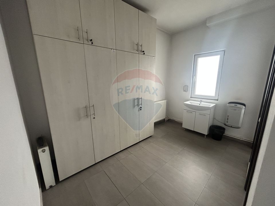 700sq.m Office Space for sale, Sud-Vest area