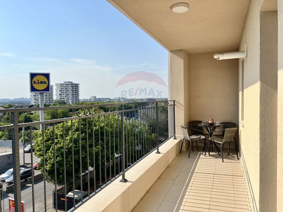 3 camere decomandat, bloc nou. Terasă 8.8 mp  Mobilat & loc de parcare