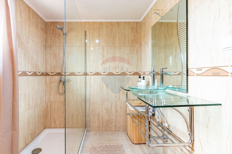 Casă finalizată, 278 mp teren 2305 mp Pleașa, Bucov, Ploiesti