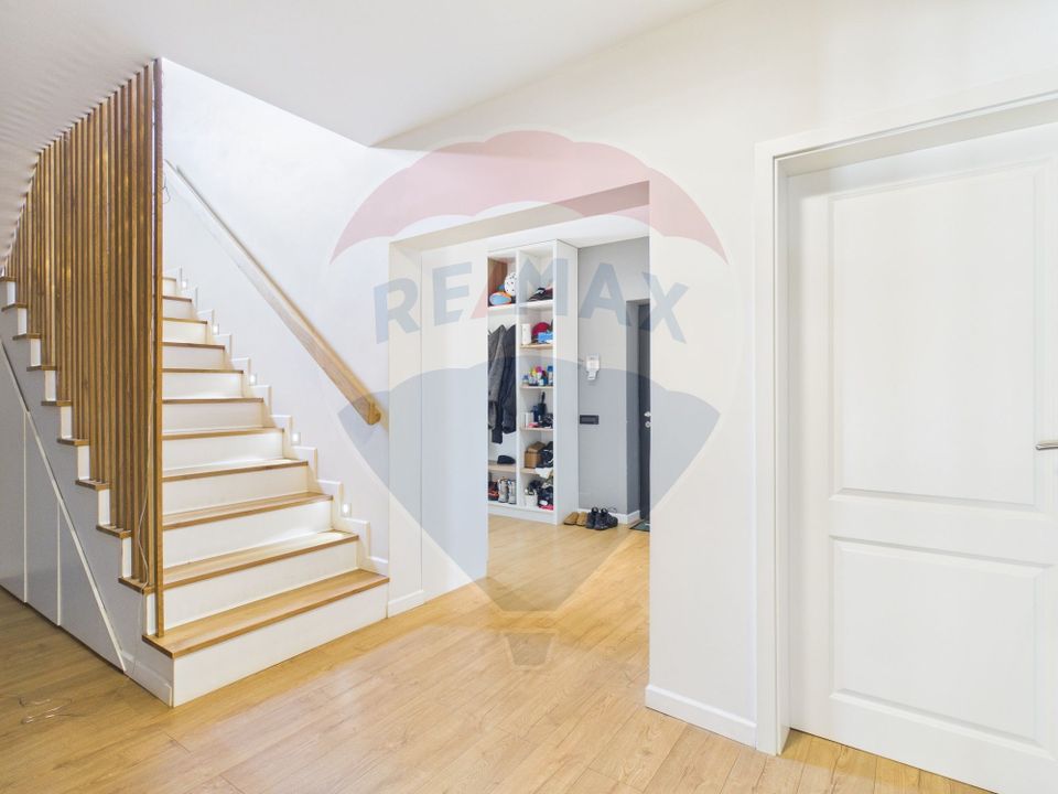 6 room House / Villa for sale, Central area