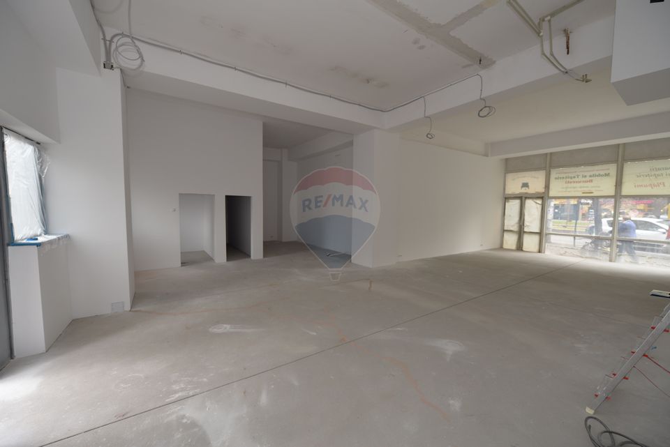 120sq.m Commercial Space for rent, Titulescu area