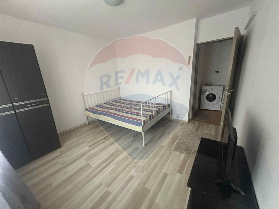 Apartament 2 camere de vanzare in Targoviste Strada Craitelor