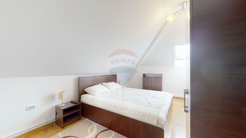 Casă de vacanță/Pensiune | Bran | 728 mp curte