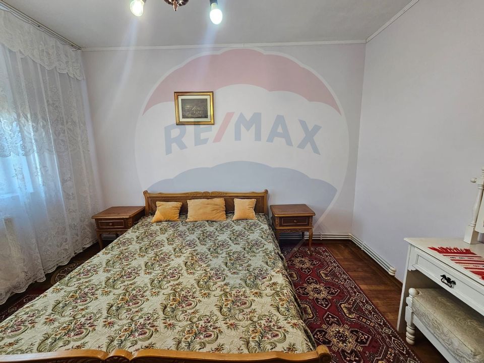 Apartament cu 2 camere de vânzare central Mircea cel Bătrân Constanta
