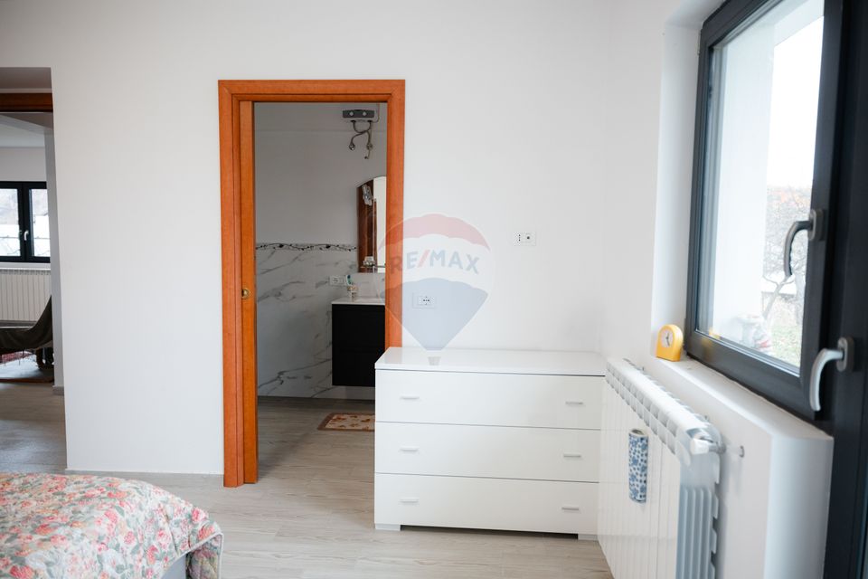 5 room House / Villa for sale