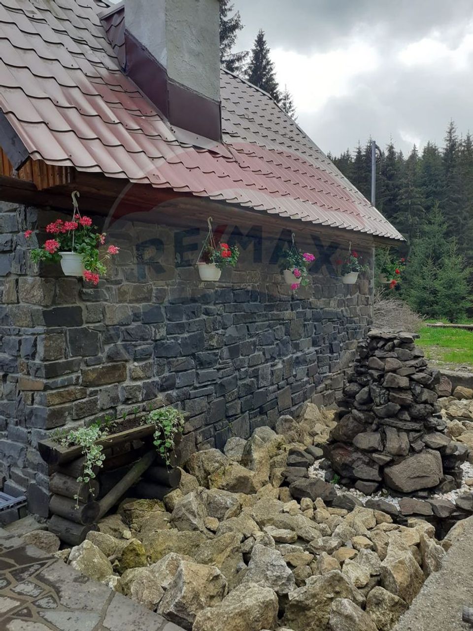 20 room Hotel / Pension for sale, Firiza area