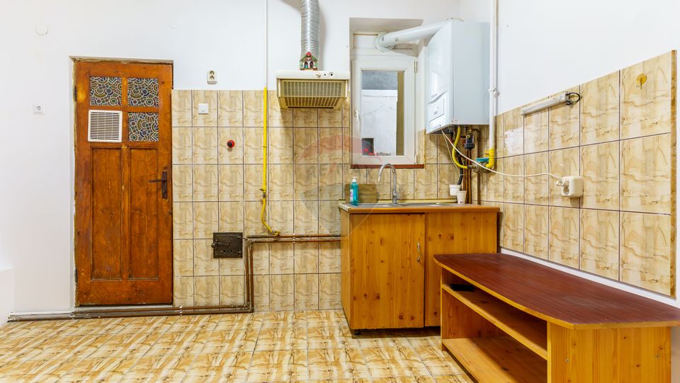 3 camere cu grădină, vilă interbelică, Emil Racoviță, Comision 0%