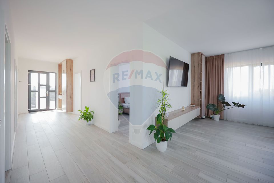 Casă de vânzare cu 3 dormitoare, Livada de Bihor