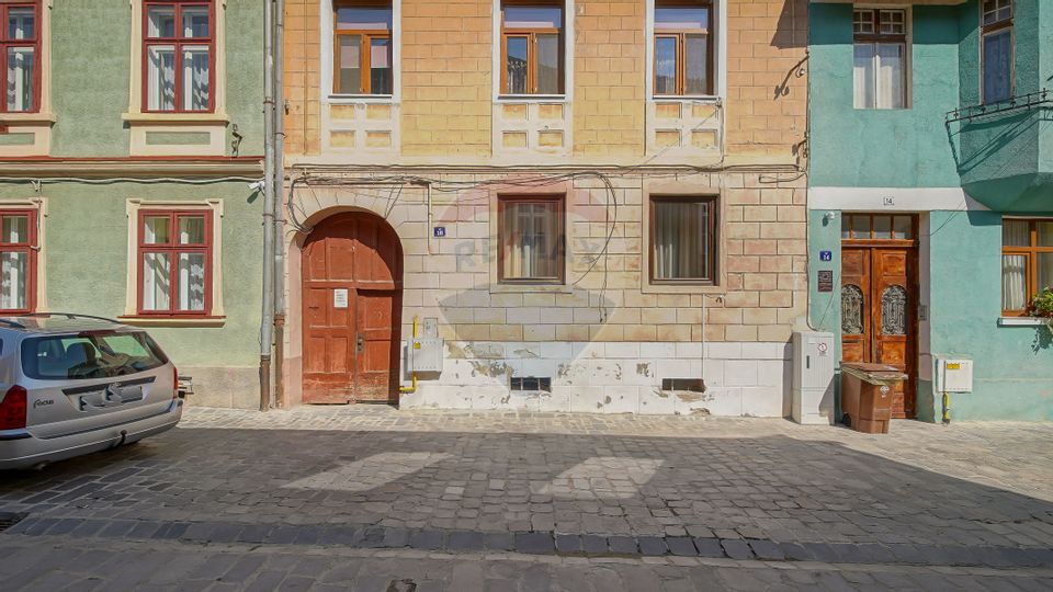 Studio de vanzare – Str. Cerbului nr. 16, Brașov (Centru Istoric)