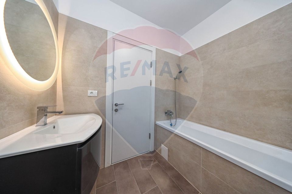 Apartament nou, curte proprie si terasa