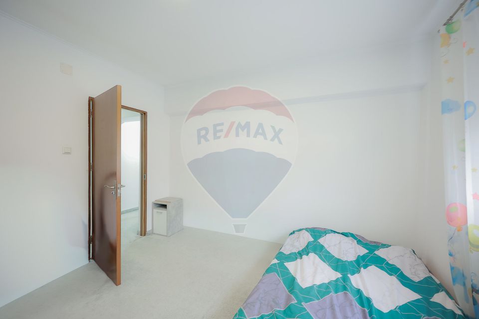 Apartament 3 camere, Dealuri, Doja, Spital Județean, Vânzare