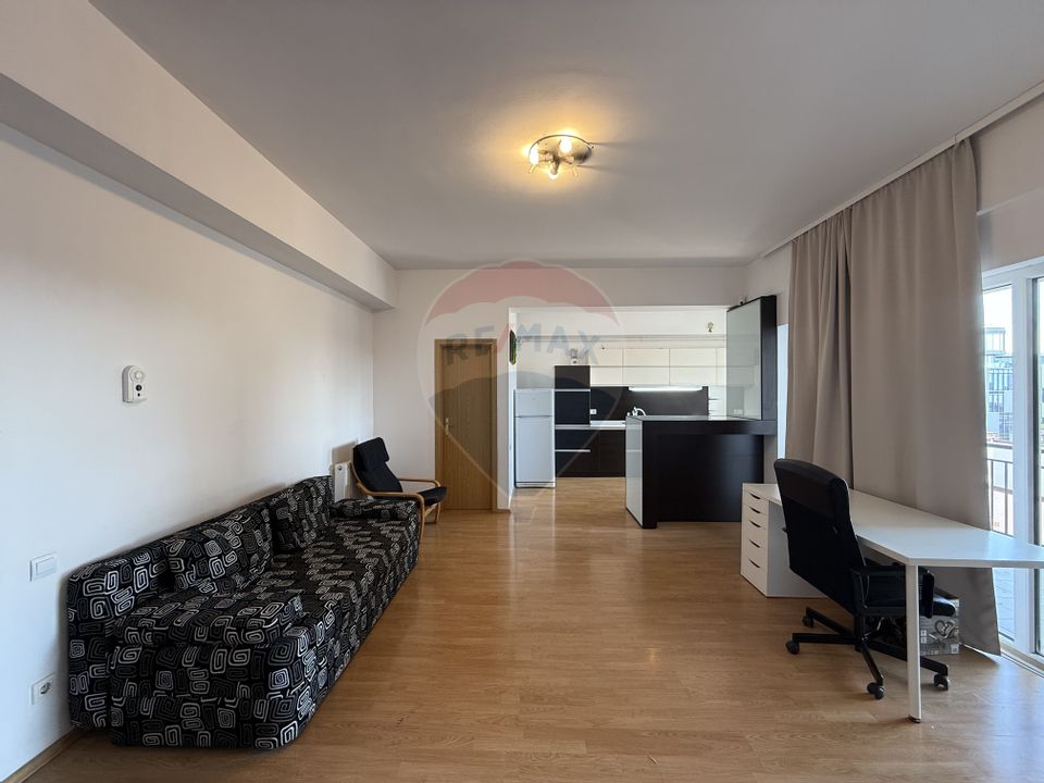 Apartament cu 2 camere de închiriat| zona străzii Ploiești| Parcare