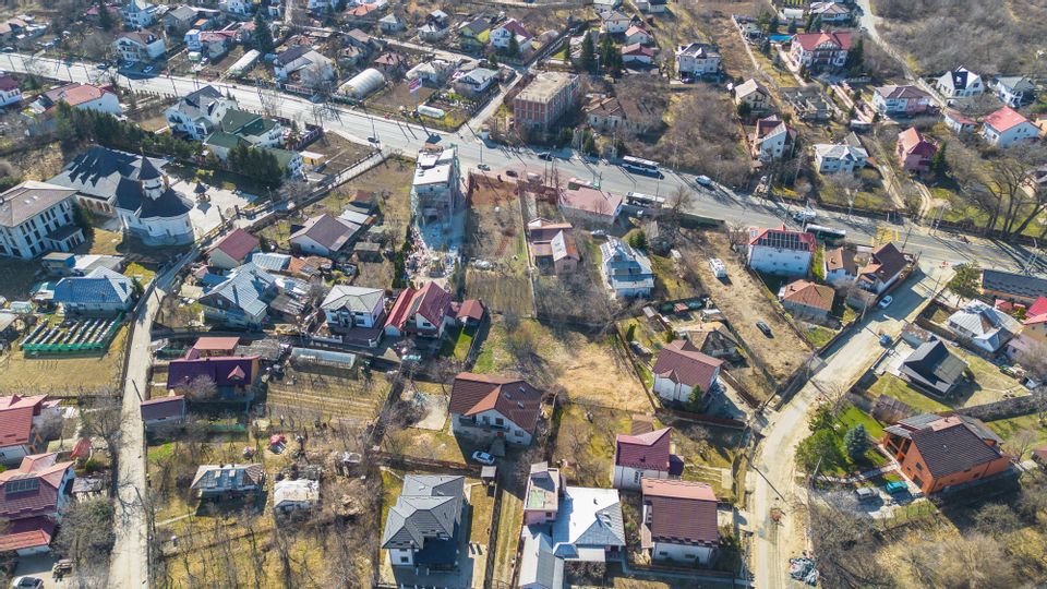 Casă/ Vilă – Bucium | 349 mp utili | 887 mp teren