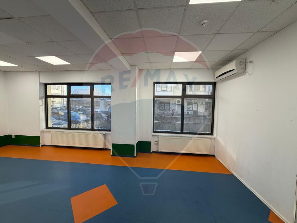 146sq.m Commercial Space for rent, Basarabia area