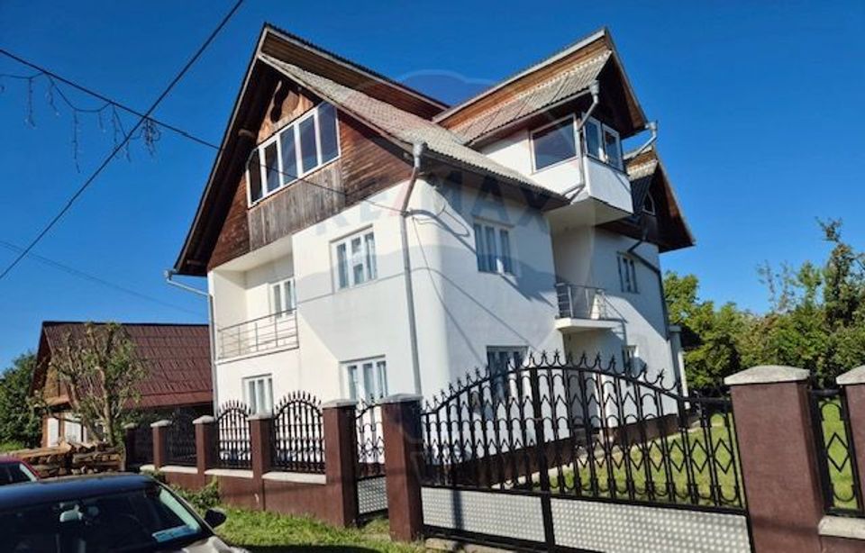 6 room House / Villa for sale