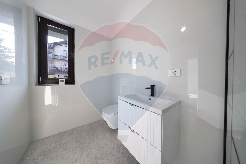 4 room House / Villa for sale