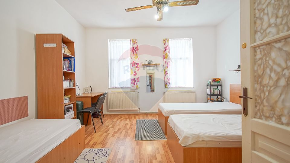 3 room House / Villa for sale, Brasovul Vechi area