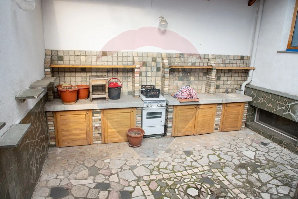 6 room House / Villa for sale, Tomis I area