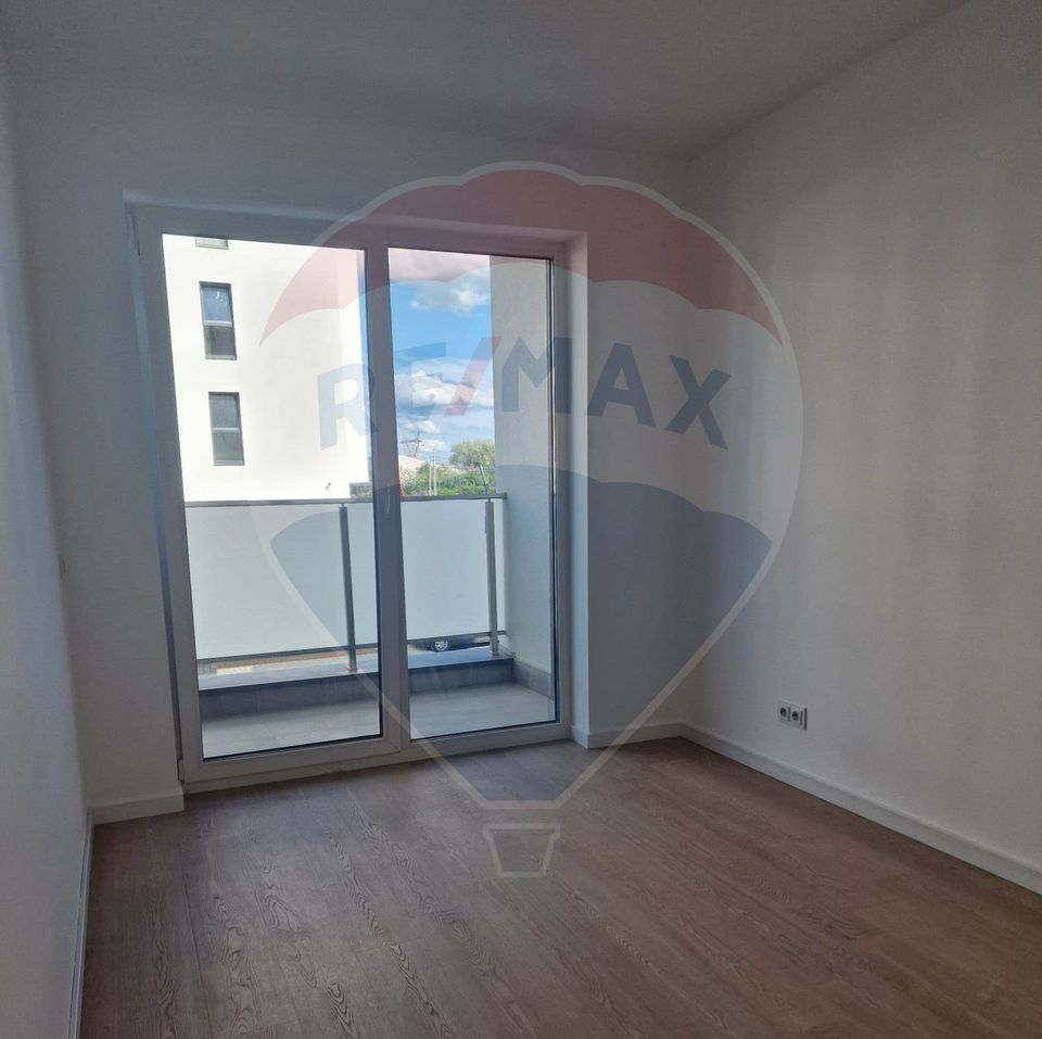 Apartament nou de vânzare , Strada Daliei– 3 camere, Et. 1