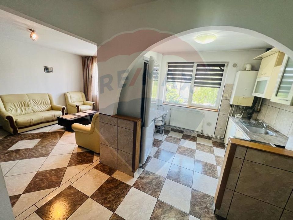 Apartament cu 3 camere ultracentral