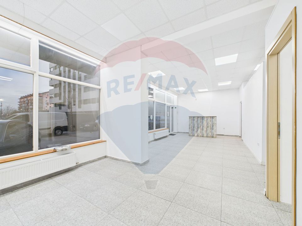 Spațiu comercial compartimentat in zona Militari Residence