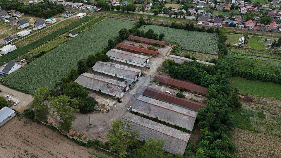 Platformă industrială 33.051 mp teren | 7.120 mp hale | Verești – SV