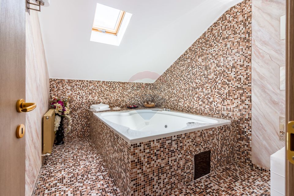 Hotel  26 camere de vânzare în zona de sud , Sun Plaza