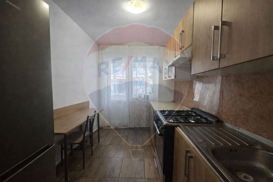 4 room Apartment for sale, Cetate area