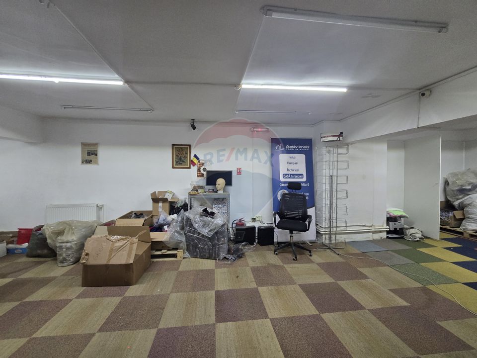 Spațiu comercial de închiriat – demisol, Bacău, str. 9 Mai nr. 78