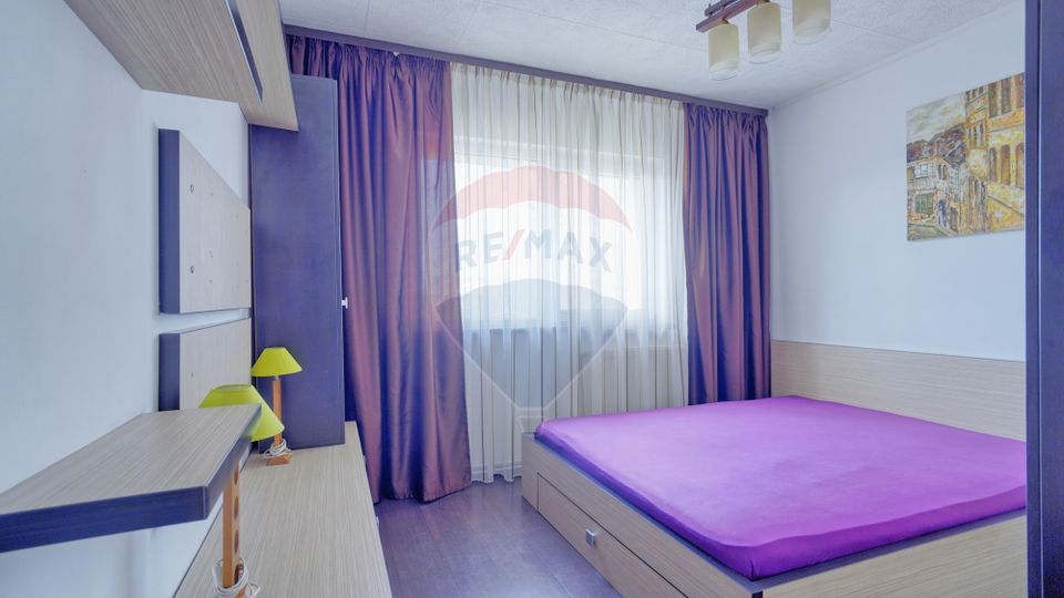 Apartament cu 3 camere, de vânzare, Str. Argintului,  Tractorul