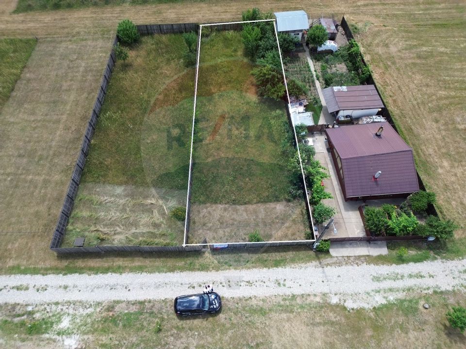 Land 462sqm Bradu / Strada Nufarului