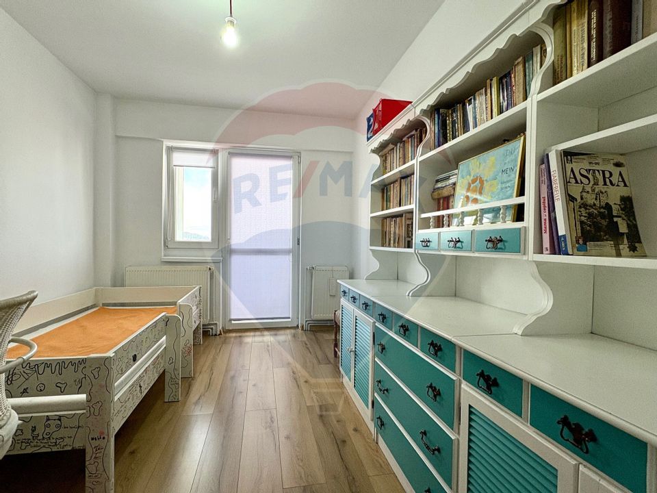 Apartament 3 camere,  Calea Bucuresti -zona Mc Donald's