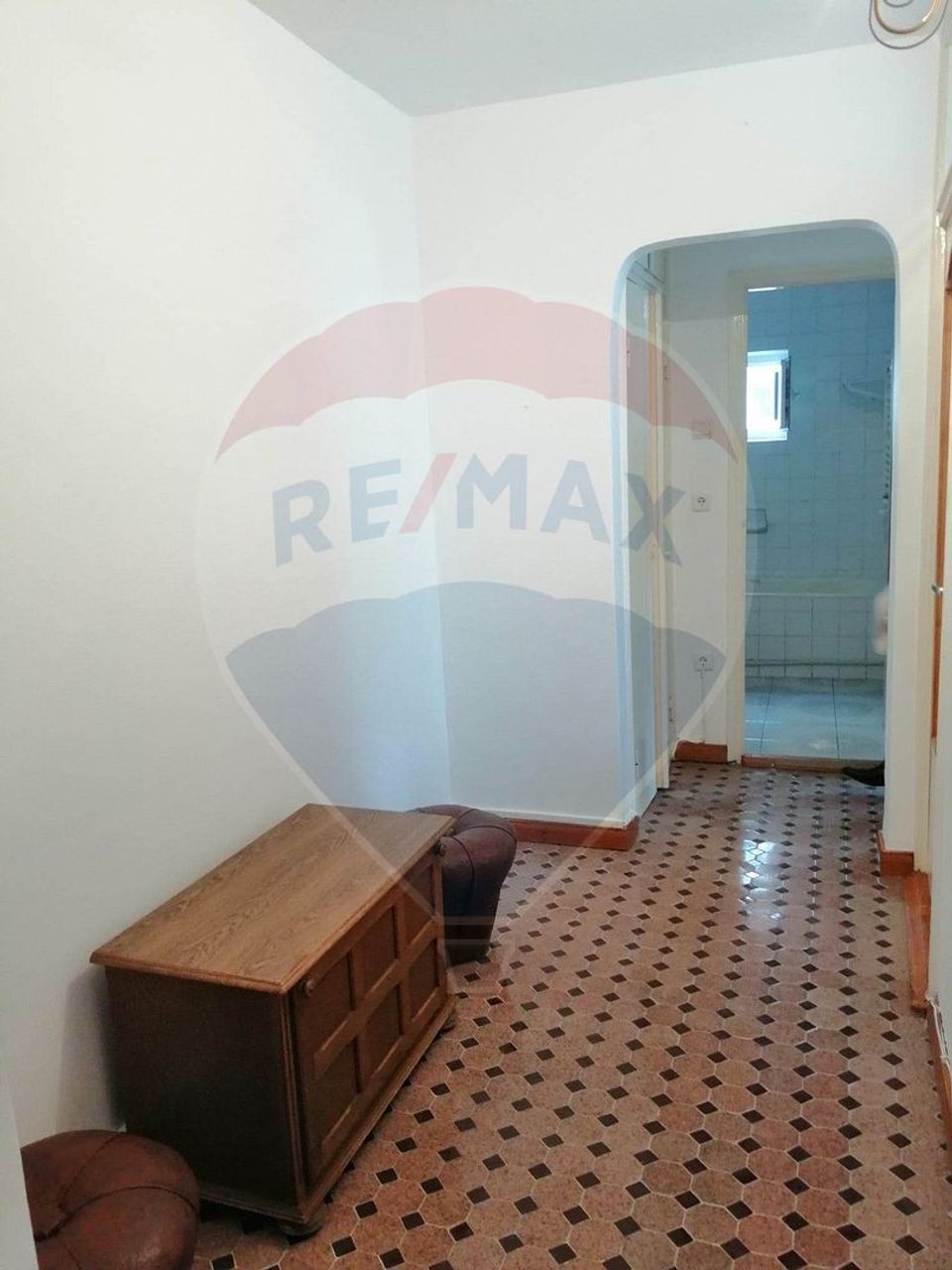 3 room Apartment for rent, Piata Centrala area