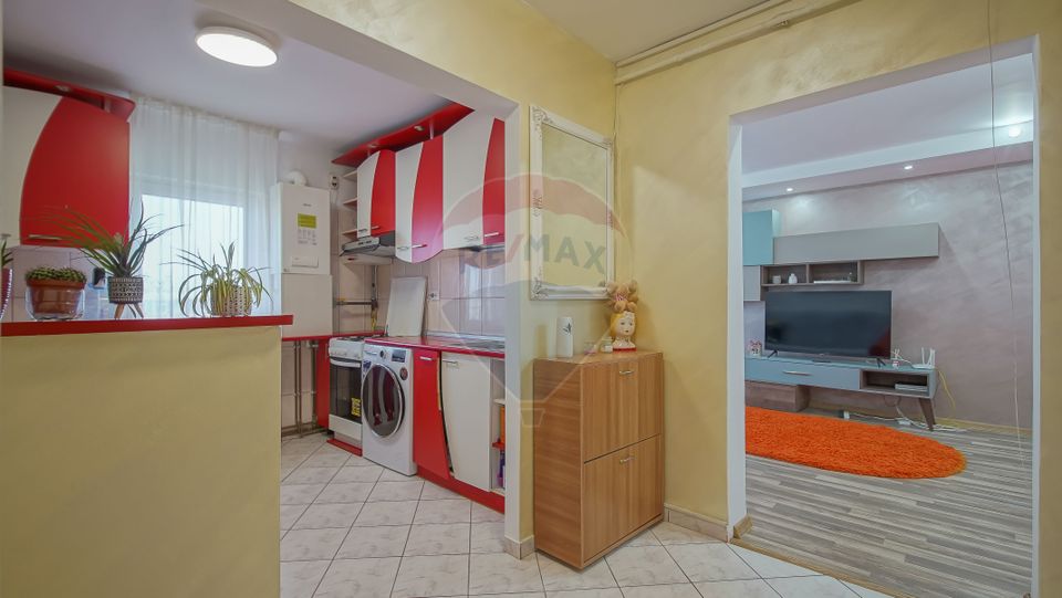 2 room Apartment for sale, Tractorul area